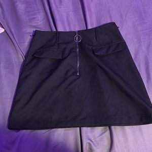 Mini black skirt